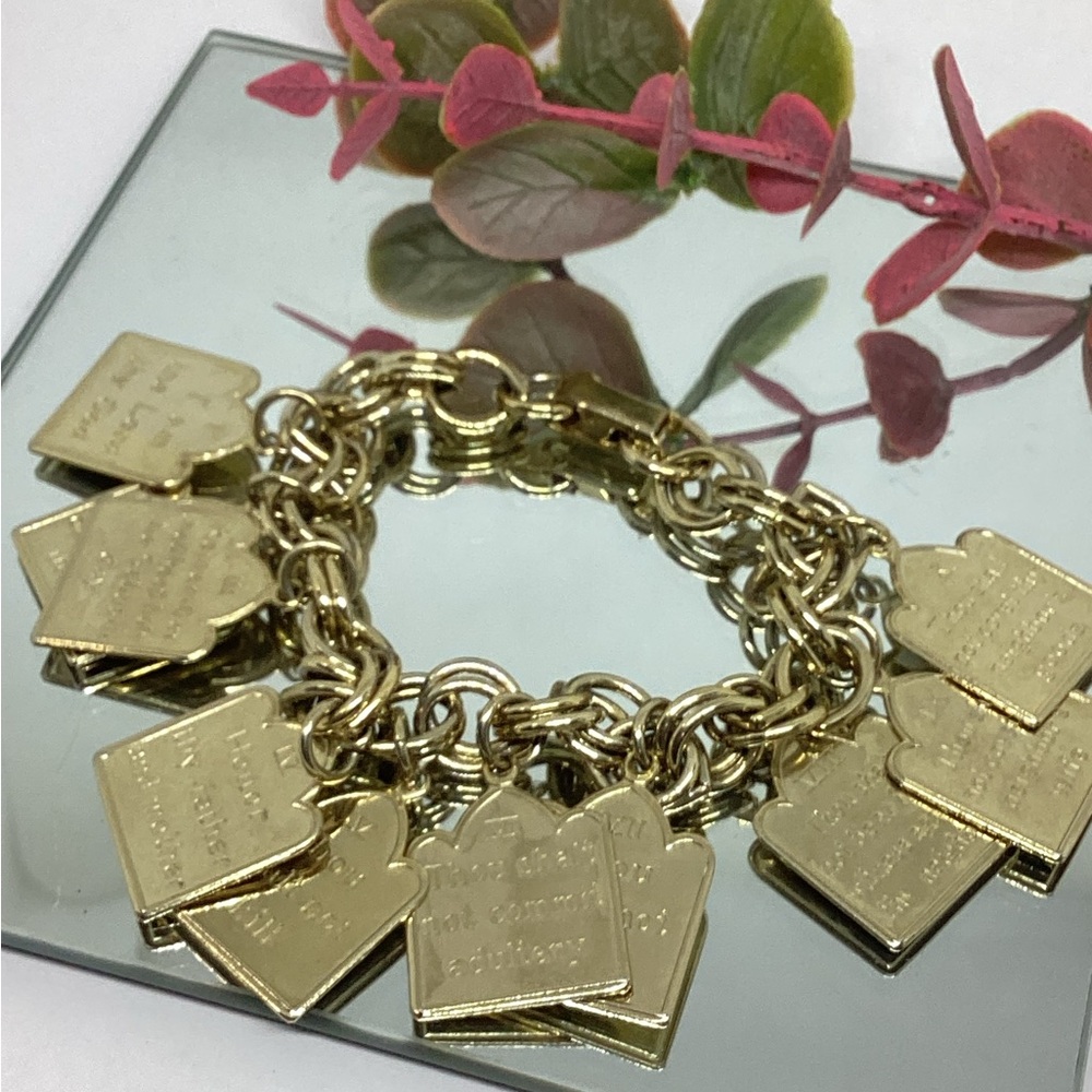 VINTAGE 10 COMMANDMENTS CHARM BRACELET
